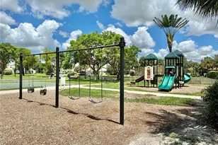 3302 Twilight Ln, Naples, FL 34109 - Photo 47