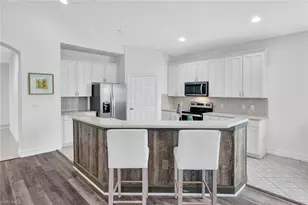 1277 Rialto Way, Naples, FL 34114 - Photo 9