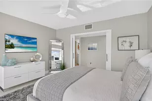 10633 Gulf Shore Dr, Naples, FL 34108 - Photo 29