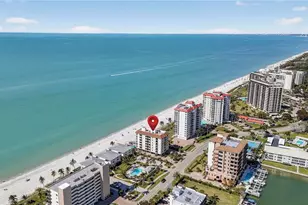 10633 Gulf Shore Dr, Naples, FL 34108 - Photo 13