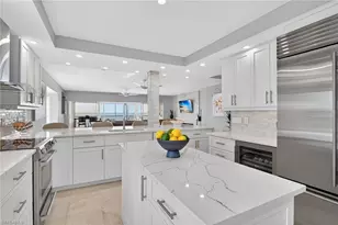 10633 Gulf Shore Dr, Naples, FL 34108 - Photo 17