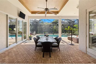 347 Saddlebrook Ln, Naples, FL 34110 - Photo 19