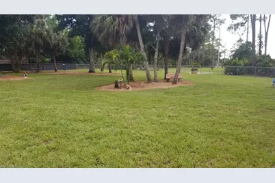 347 Saddlebrook Ln, Naples, FL 34110 - Photo 41