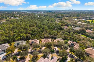 347 Saddlebrook Ln, Naples, FL 34110 - Photo 37