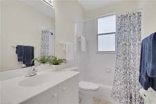 605 Lalique Cir, Naples, FL 34119 - Photo 17