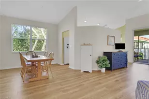 605 Lalique Cir, Naples, FL 34119 - Photo 3