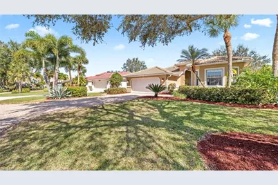 2237 Heritage Greens Dr, Naples, FL 34119 - Photo 45