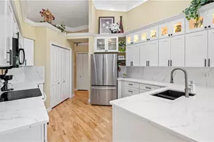 2237 Heritage Greens Dr, Naples, FL 34119 - Photo 13