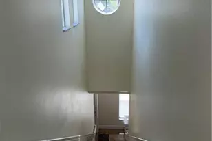 100 Diamond Cir, Naples, FL 34110 - Photo 5