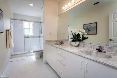 100 Diamond Cir #108, Naples, FL 34110 - Photo 17