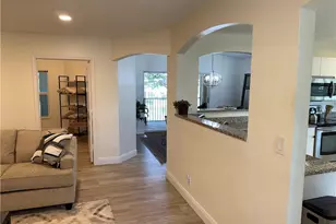 100 Diamond Cir, Naples, FL 34110 - Photo 9