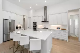 14194 Galley Ct, Naples, FL 34114 - Photo 13