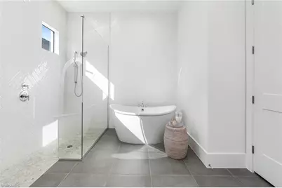 14194 Galley Ct, Naples, FL 34114 - Photo 27