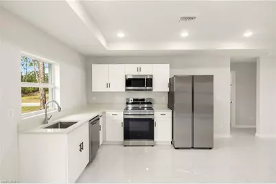 835 Palomino St E, Lehigh Acres, FL 33974 - Photo 9