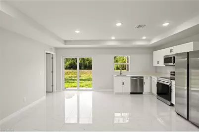 835 Palomino St E, Lehigh Acres, FL 33974 - Photo 7
