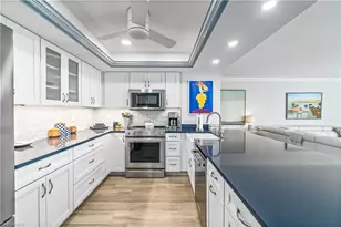 3115 Gulf Shore Blvd N, Naples, FL 34103 - Photo 7