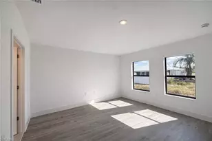 2709 22nd St SW, Lehigh Acres, FL 33976 - Photo 9