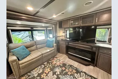 1674 Diamond Lake Cir, Naples, FL 34114 - Photo 19