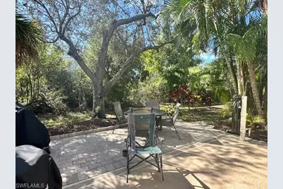 1674 Diamond Lake Cir, Naples, FL 34114 - Photo 11