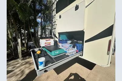 1674 Diamond Lake Cir, Naples, FL 34114 - Photo 7