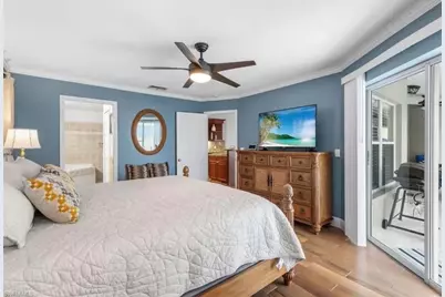 5701 Riverside Dr, Cape Coral, FL 33904 - Photo 11