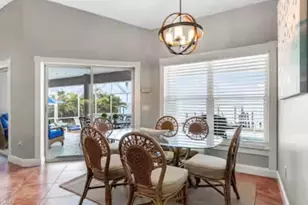 5701 Riverside Dr, Cape Coral, FL 33904 - Photo 17