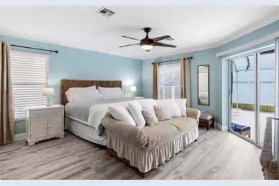 5701 Riverside Dr, Cape Coral, FL 33904 - Photo 13