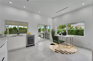 2517 Kings Lake Blvd, Naples, FL 34112 - Photo 15