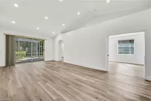 7488 Berkshire Pines Dr, Naples, FL 34104 - Photo 5