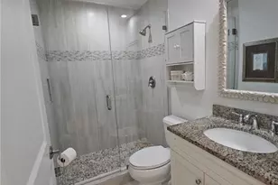 7768 Jewel Ln, Naples, FL 34109 - Photo 15