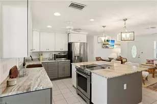 1159 Holiday Ln E, Naples, FL 34104 - Photo 11