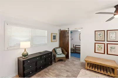 1159 Holiday Ln E, Naples, FL 34104 - Photo 23