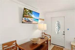 1159 Holiday Ln E, Naples, FL 34104 - Photo 9