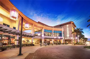 675 Wiggins Lake Dr, Naples, FL 34110 - Photo 41