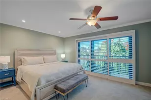 1070 6th St S, Naples, FL 34102 - Photo 37