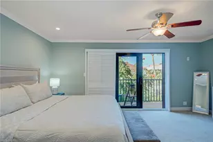 1070 6th St S, Naples, FL 34102 - Photo 31