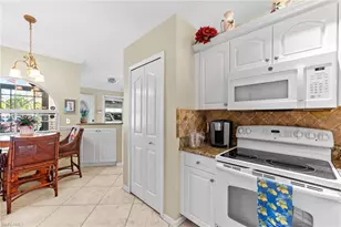 8586 Mustang Dr, Naples, FL 34113 - Photo 9