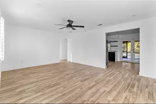 1311 SE 39th Terrace, Cape Coral, FL 33904 - Photo 7