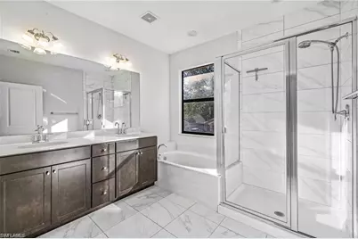 7841 Bristol Cir, Naples, FL 34120 - Photo 17