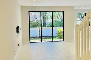 7841 Bristol Cir, Naples, FL 34120 - Photo 5