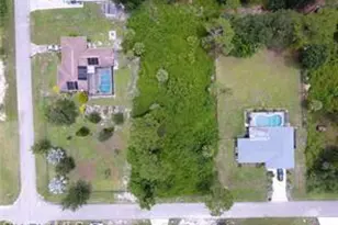 220 Roosevelt Ave, Lehigh Acres, FL 33936 - Photo 3