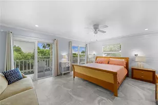 1360 Chesapeake Ave, Naples, FL 34102 - Photo 17