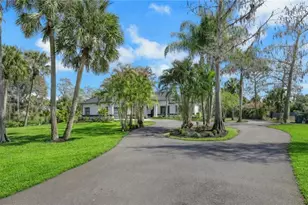 730 29th St SW, Naples, FL 34117 - Photo 3