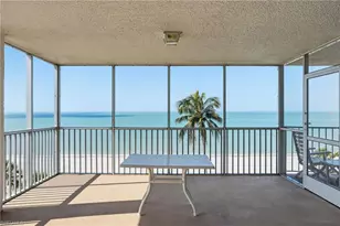 10691 Gulf Shore Dr, Naples, FL 34108 - Photo 9