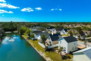 150 Leawood Cir, Naples, FL 34104 - Photo 17