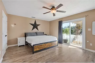 150 Leawood Cir, Naples, FL 34104 - Photo 7