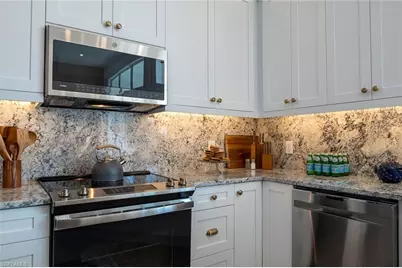 1540 Clermont Dr #F-305, Naples, FL 34109 - Photo 11