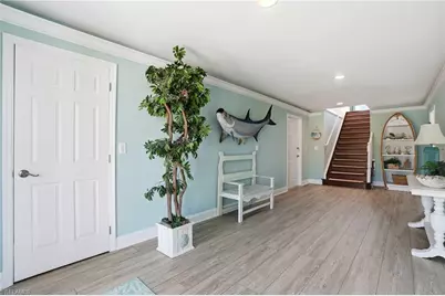 468 Capri Ct, Marco Island, FL 34145 - Photo 9