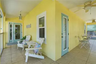 468 Capri Ct, Marco Island, FL 34145 - Photo 7