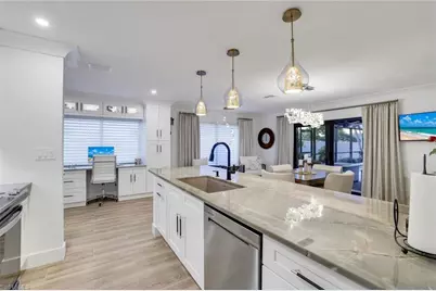 585 100th Ave N, Naples, FL 34108 - Photo 7